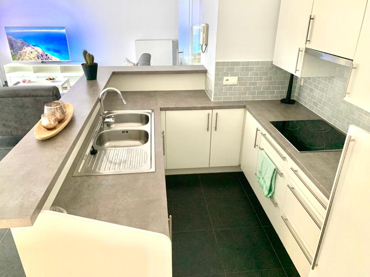 Vakantieappartement Emiel Centrum Oostende Met Garage المظهر الخارجي الصورة