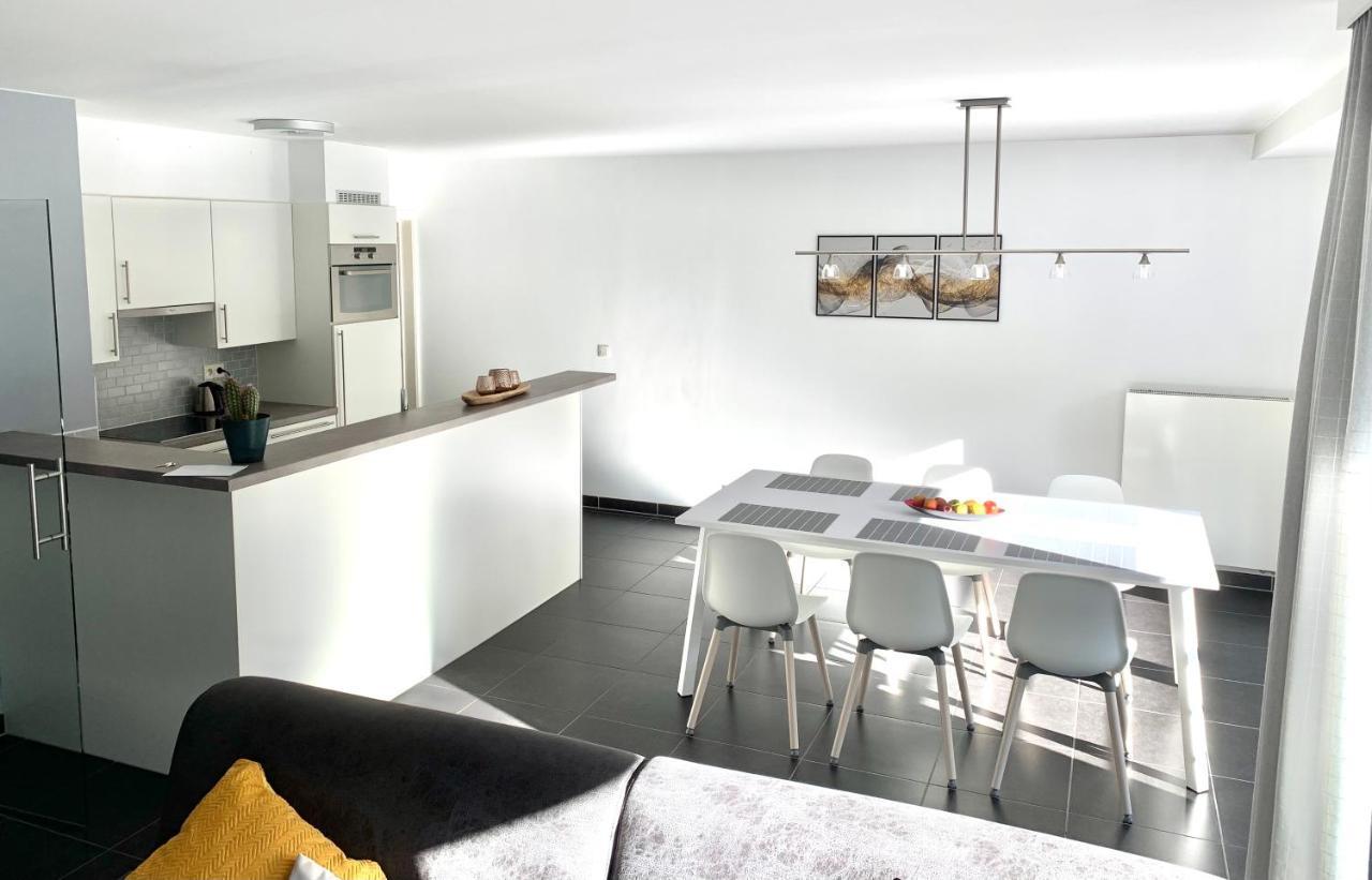 Vakantieappartement Emiel Centrum Oostende Met Garage المظهر الخارجي الصورة